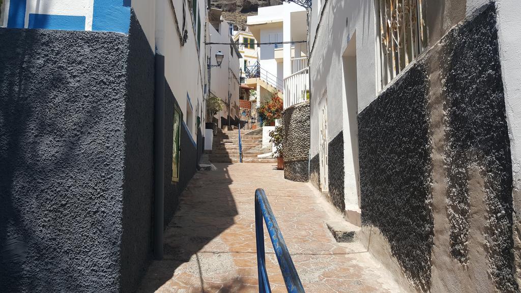 Pension Playa Puerto De Mogan Exterior photo